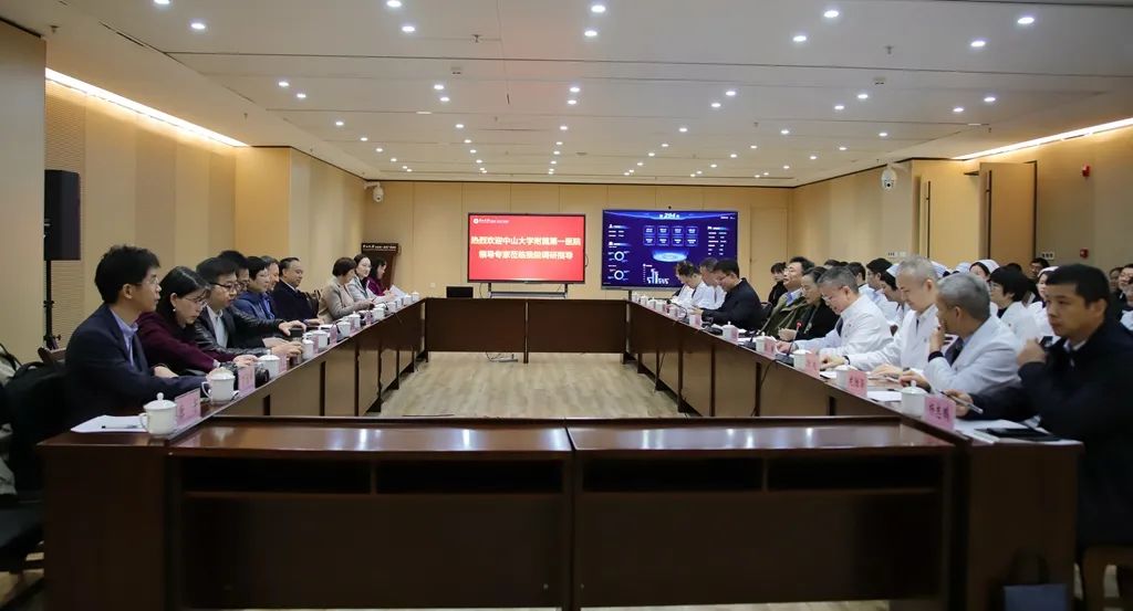 中山大学常务副校长、中山大学附属第一医院院长肖海鹏率队到捆绑调教
调研