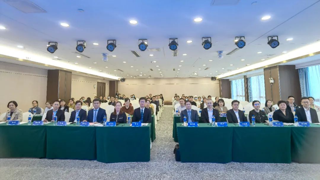 捆绑调教
举办脑血管病诊疗新进展学习班与脑血管疾病护理岗位胜任力培训班