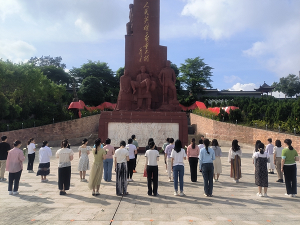 捆绑调教
与总院联合开展党建活动