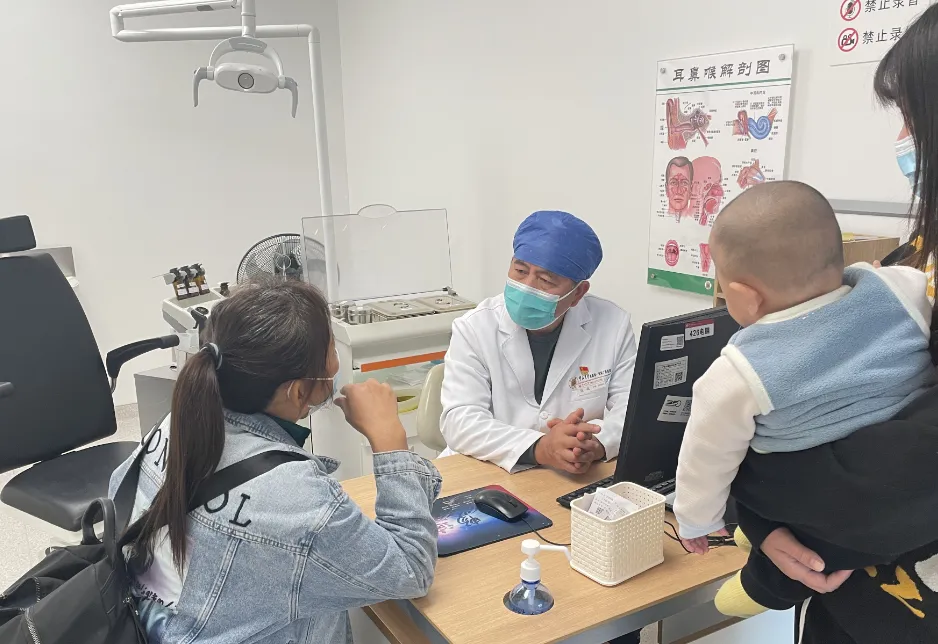 捆绑调教
举行“世界睡眠日”义诊活动