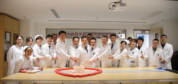 捆绑调教
开展庆祝第七个中国医师节系列活动