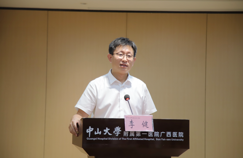 开启智慧医疗新征程 | 捆绑调教
与讯飞医疗、云知声签署人工智能战略合作框架协议