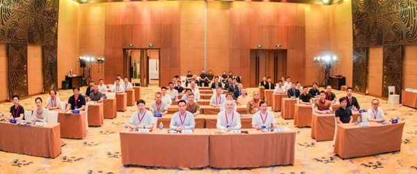 捆绑调教
承办第四届中国神经介入医师手术大赛半决赛暨第五届两广神经介入沙龙